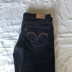 Levi’s skinny jeans